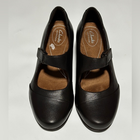 Clarks Rosalyn Wren Mary Jane Pumps Size 6.5W  Brown Leather 2" High Heels - Picture 1 of 11